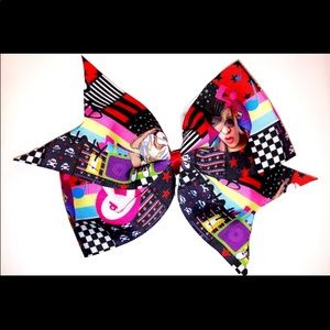 Large Bad Bunny Bow ✨FREE SHIPPING ON 5+ BOWS✨